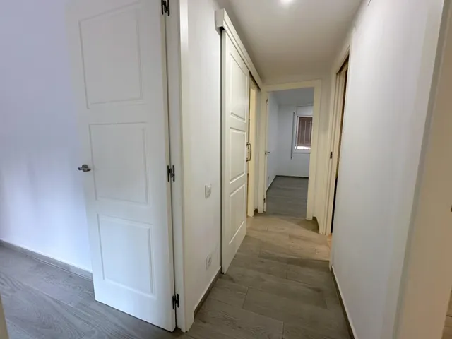 Amplia y Moderna Planta Baja Reformada en Marianao, Sant Boi de Llobregat — 14