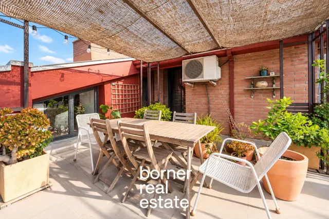 Ático dúplex con gran terraza, piscina y parking en Coll Favà. — 33