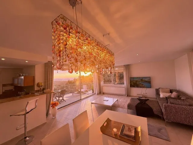 Espectacular villa con vistas panorámicas al mar en la exclusiva urbanización Mas Nou — 16