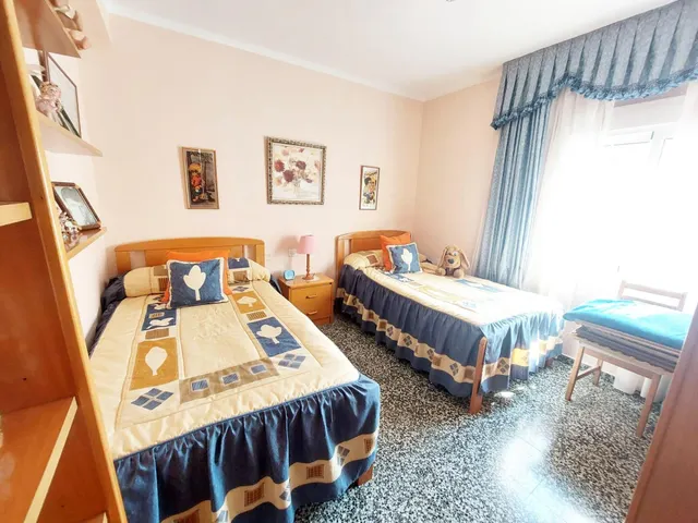 Casa mata 5 dormitorios lista para entrar a vivir en el cent - foto 5