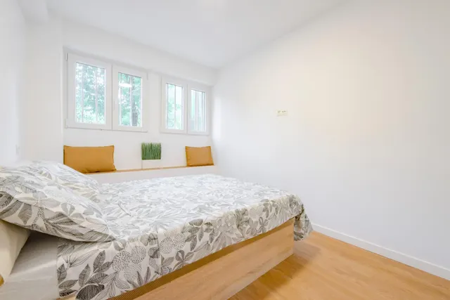 Piso a  la venta en Moratalaz, zonz Vinateros — 11