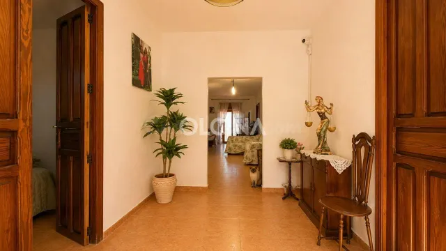 Amplia Casa en Alquería d'Asnar — 2