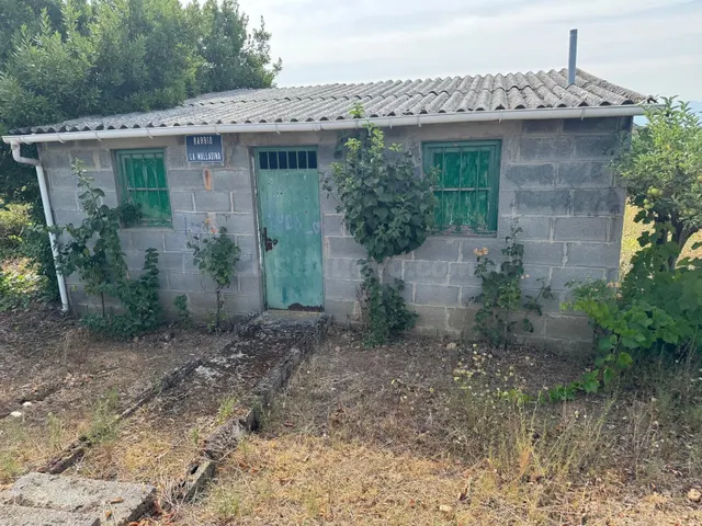 SE VENDE SOLAR EN LA MALLADINA DE CABAÑAS RARAS - foto 3