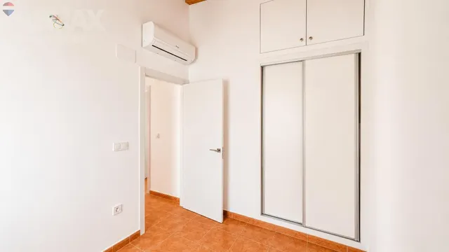 CHALET PAREADO A ESTRENAR — 23