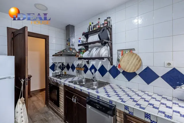 Casa con piscina en urb los chopos - Las Gabias — 13