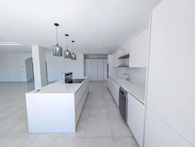 Chalet 5 habitaciones 583m² en venta - Marbella — 28