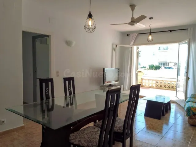 APARTAMENTO EN CANYELLES CON LICENCIA TURÍSTICA - foto 2