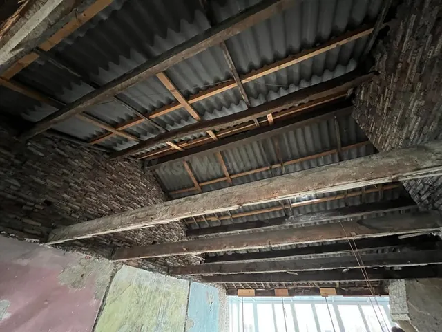 Piso a rehabilitar en zona Gran Vía-Urzaiz - foto 4