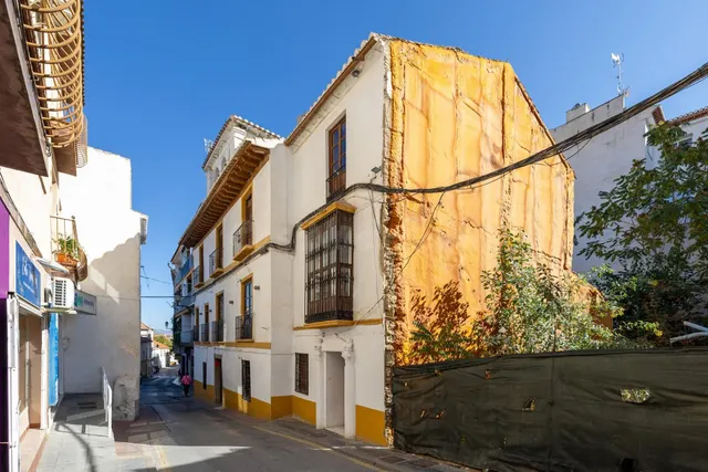 FABULOSA CASA EN EL CENTRO DE ALHENDIN — 2