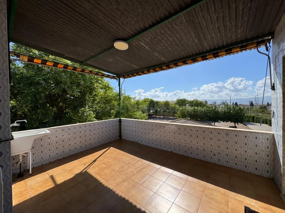ALQUILER DE CASA EN PRIMERA PLANTA ESPINARDO