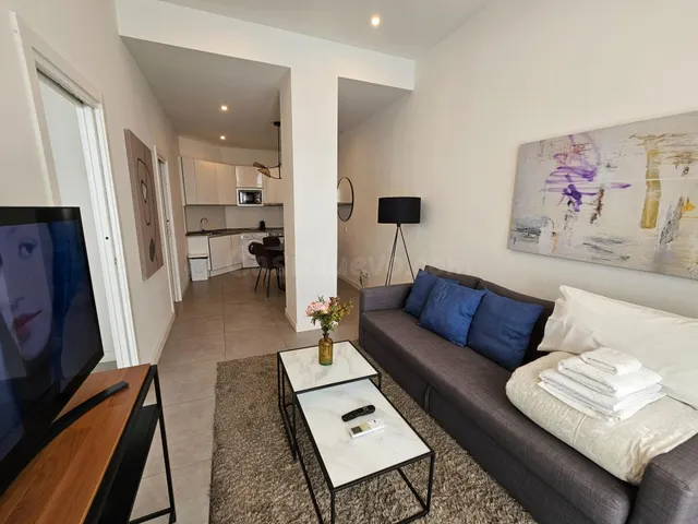 PRECIOSO APARTAMENTO ENTRE INFANTA MERCEDES y TETUÁN - foto 2
