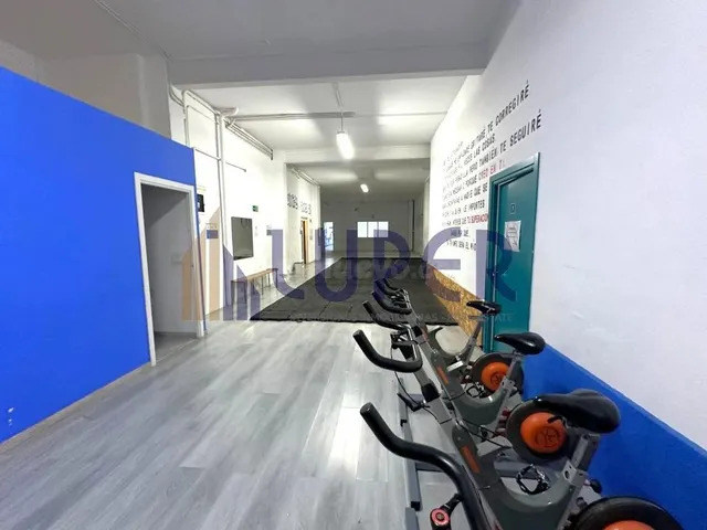 LOCAL COMERCIAL DE 300M2 EN VENTA, EN SAN VICENTE CERCA DEL  - foto 2
