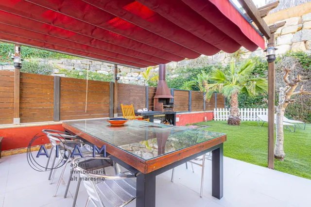 CASA EXCLUSIVA EN CALELLA — 3