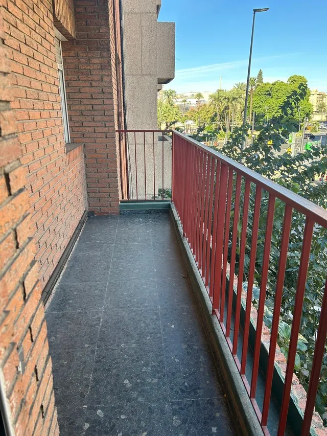 Piso amplio Ronda de Levante — 13