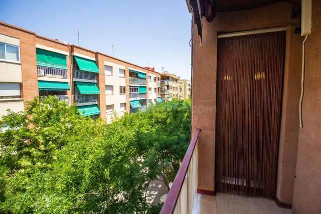 ESPECTACULAR Y LUMINOSO PISO EN REUS - foto 4