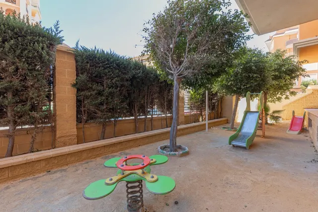 Apartamento 2 habitaciones 86m² en venta - Los Frutales — 28