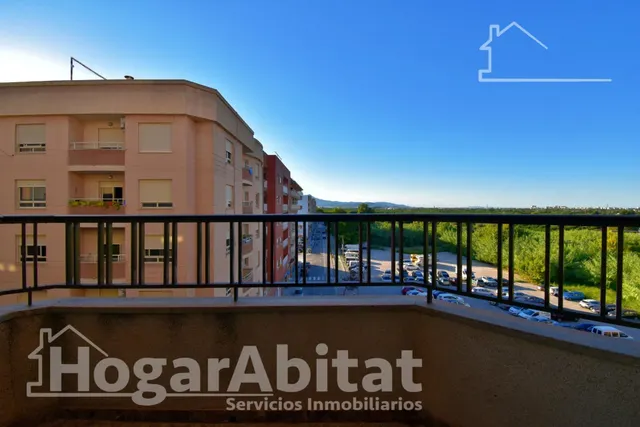 EXTERIOR, CENTRAL Y LUMINOSO CON GARAJE EN OLIVA — 28