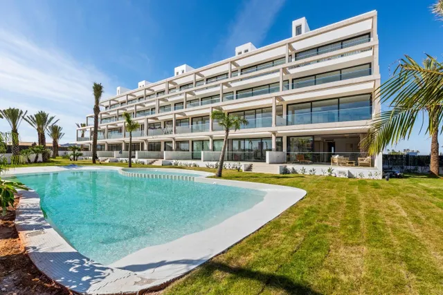 COMPLEJO RESIDENCIAL DE OBRA NUEVA EN MAR DE CRISTAL