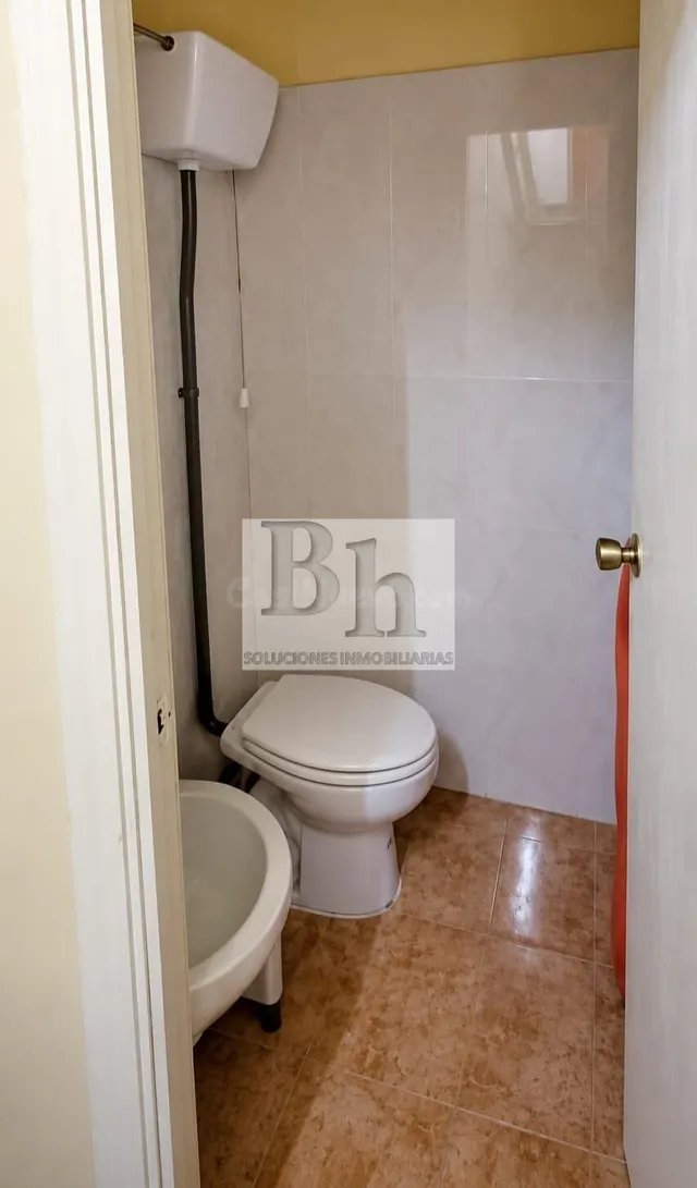 BLANHOGAR VENDE LOCAL EN HUELIN!!! - foto 5