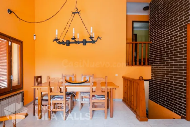 Casa con gran jardín en la naturaleza — 3