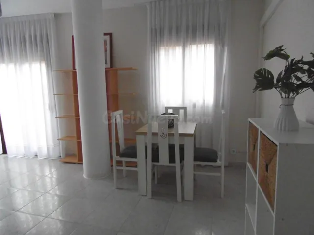 Amplio y luminoso piso en venta en Benicarló, Zona CENTRO - foto 2