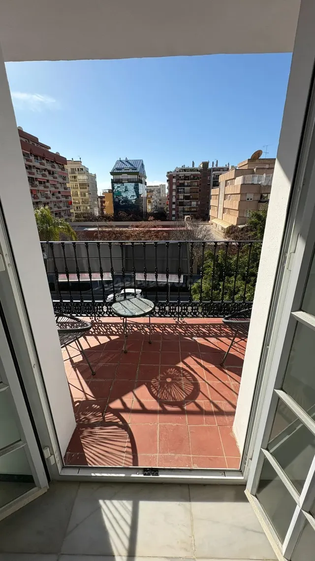EXCLUSIVO PISO EN UN EMBLEMÁTICO EDIFICIO DE MARBELLA - foto 4