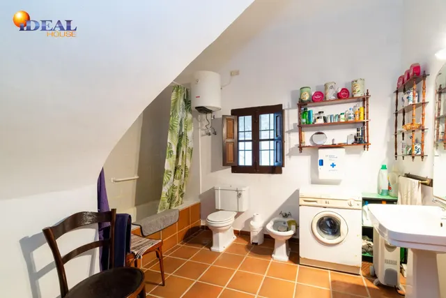 ESPECTACULAR CASA RÚSTICA CON TERRENO — 12