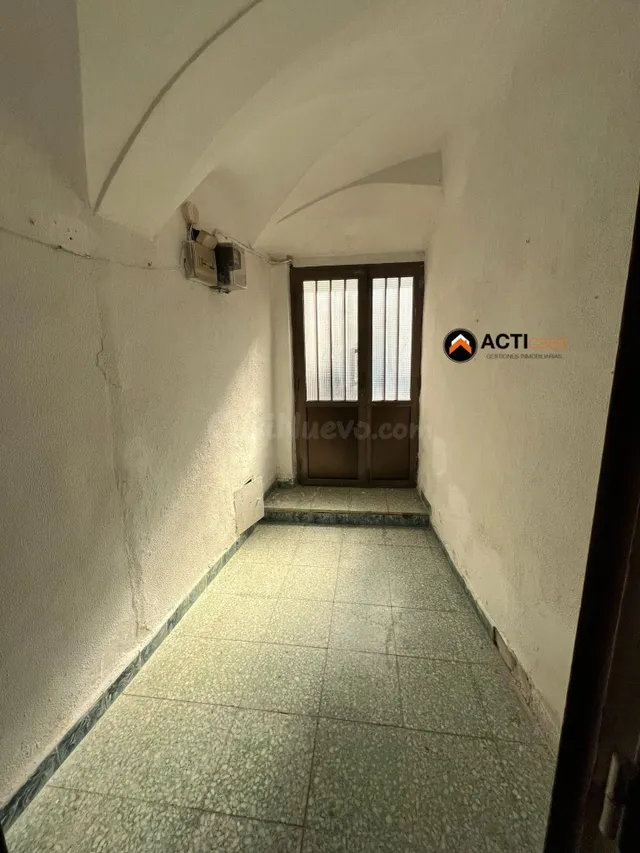 ¡PISO BAJO EN VENTA EN LA PARTE ANTIGUA DE CÁCERES!