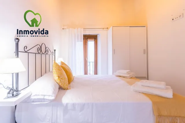 Espléndido Piso Reformado con Licencia Turistica en el Corazón del Casco Antiguo de Córdoba - €266,000 — 14