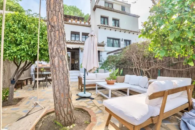 Pareado 3 habitaciones 238664m² en alquiler - Nueva Andalucia — 4