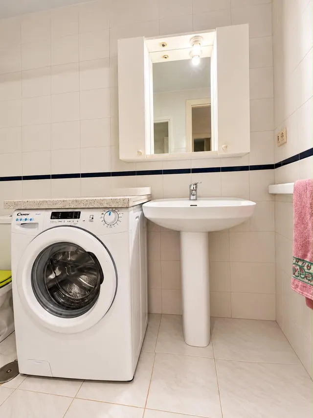 Apartamento de 2 dormitorios con terraza en Mar Azul, Torrevieja — 9