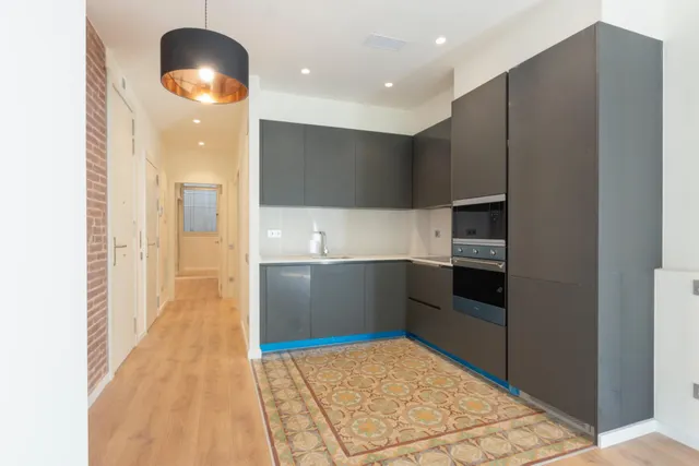 VIVIENDA REFORMADA EN SAGRADA FAMILIA — 19