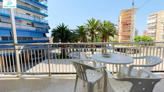 ¡PRIMERA LÍNEA DE PLAYA MUCHAVISTA! LUMINOSO APARTAMENTO CON - foto 2