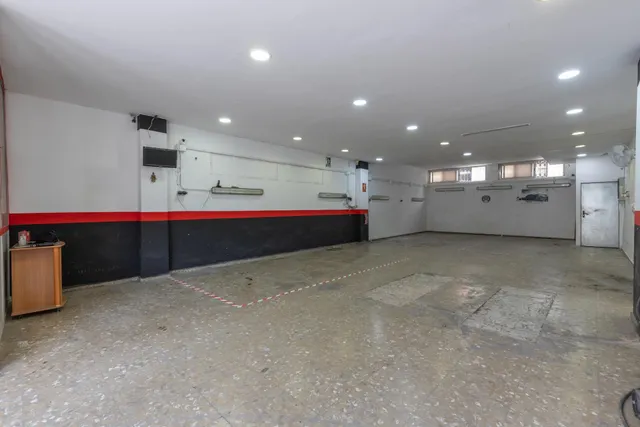 Local comercial 123m² en venta - Zona metropolitana — 13