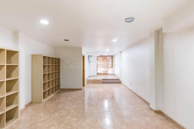 Entresuelo diáfano de 44 m2 en Archena, junto al ayuntamiento – ideal para tu negocio — 3