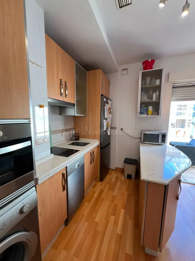 ÁTICO DE 1 DORMITORIO, GARAJE Y TRASTERO EN SAN ROQUE - foto 4