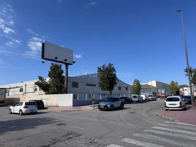 Local comercial 6400m² en venta - Ceutí - foto 3
