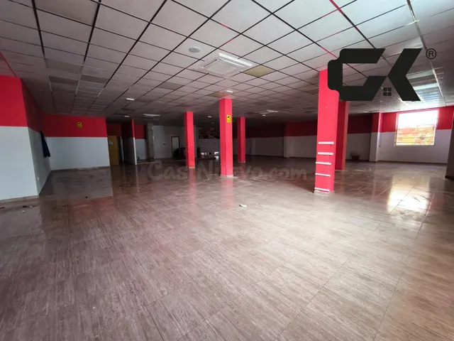 Local comercial en alquiler en Torre Pacheco – 400 m2 – Tota - foto 4