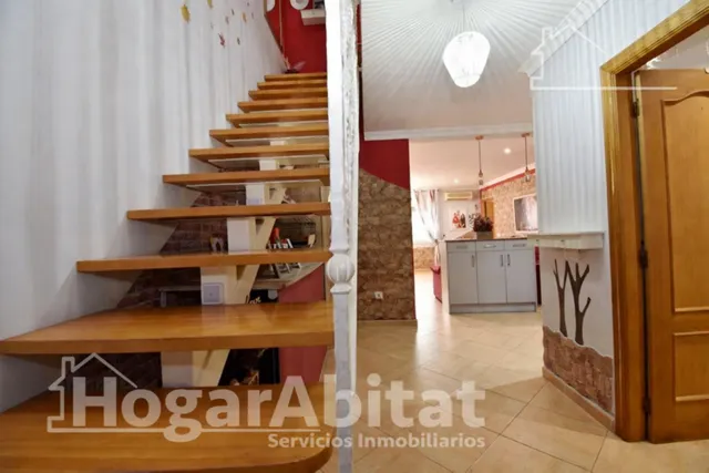 Inmejorable ubicación en pleno centro y vistas despejadas en este ático dúplex exterior con terraza — 41