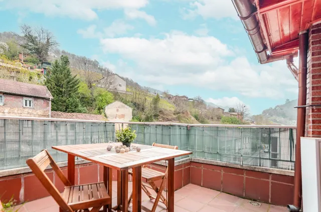 Piso en venta en calle Lago, Turón, con dos cocheras cerrada