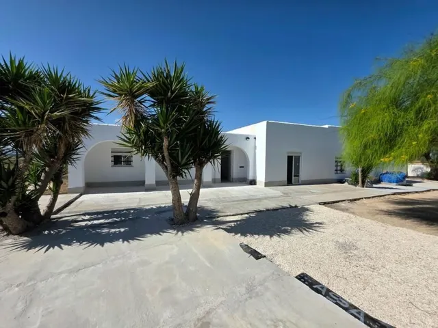 Casa de campo 4 habitaciones 218m² en venta - La Marina — 6