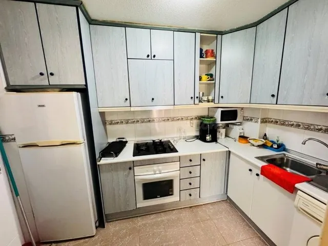 Apartamento con plaza de aparcamiento y trastero incluido 300 metros de la Playa de La Mata — 17