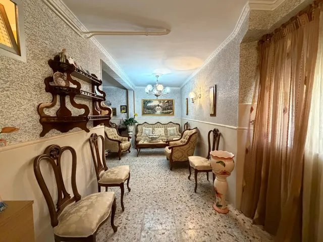 Venta casa zona San Lorenzo en Ponferrada - foto 2