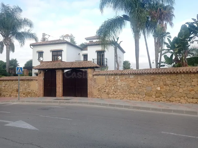 Chalet 5 habitaciones 431m² en venta - Riviera del sol — 5