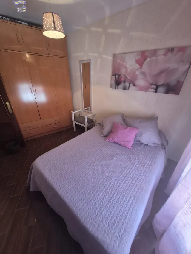 SE VENDE CASA EN ZONA DE LA JUNTA DE LOS RÍOS — 11