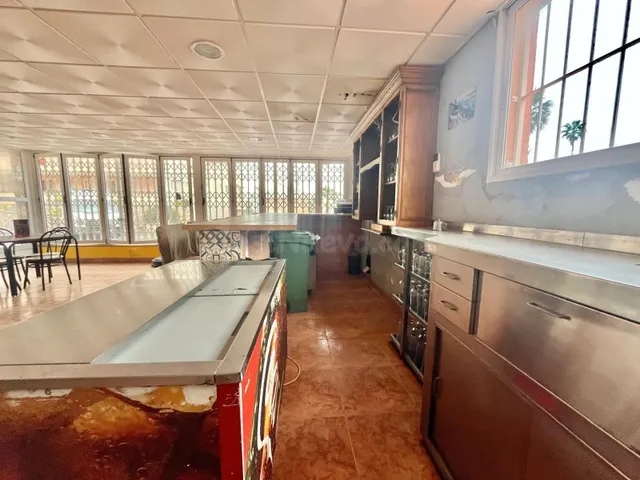Local comercial 300m² en venta - Cabo cervera — 4