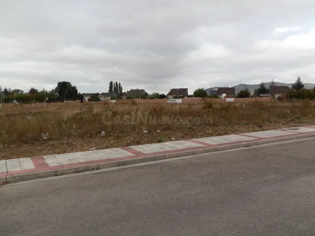 Terreno rural 211m² en venta - MEDINA DE POMAR - foto 2
