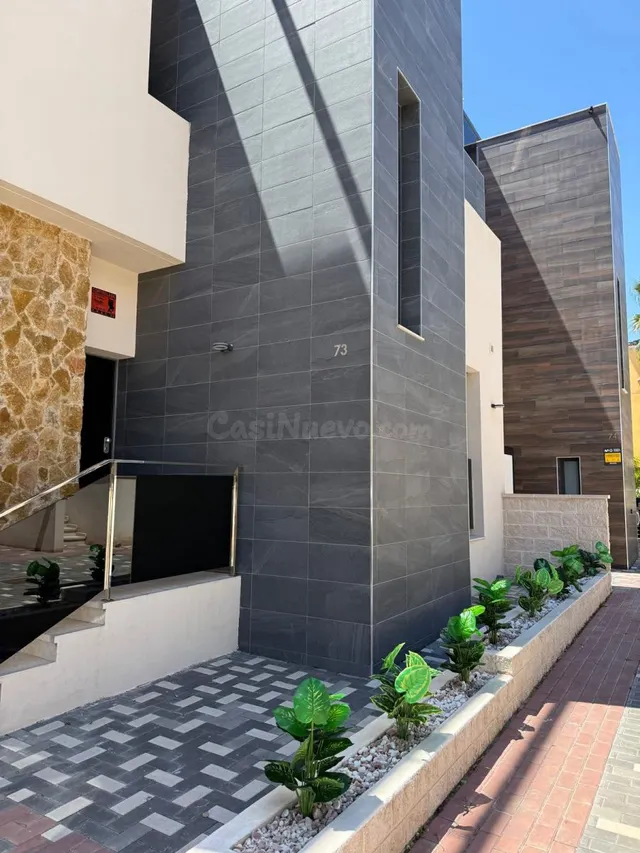 Villa 4 habitaciones 180m² en venta - Lomas de Cabo Roig — 35