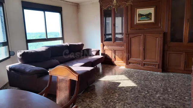 PISO EN OLIVA CON VISTAS DESPEJADAS - foto 2