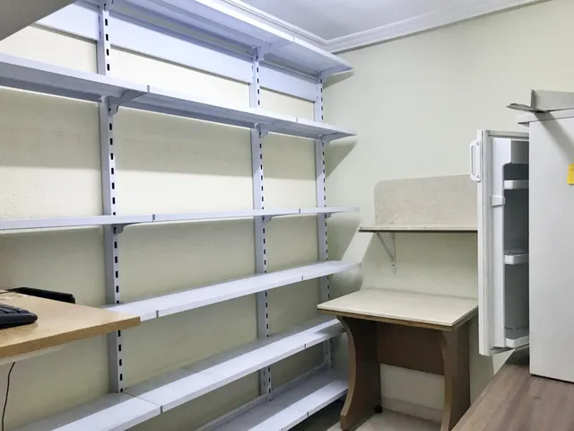ALQUILER DE OFICINAS EN PLAZA DE CREVILLENTE — 18
